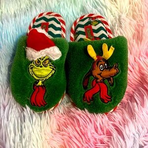 Kids slippers